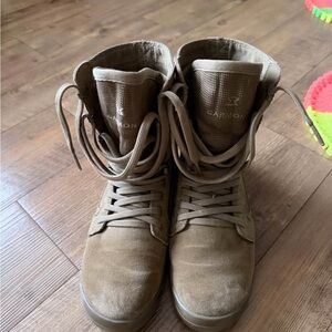 Women's Tan Boots